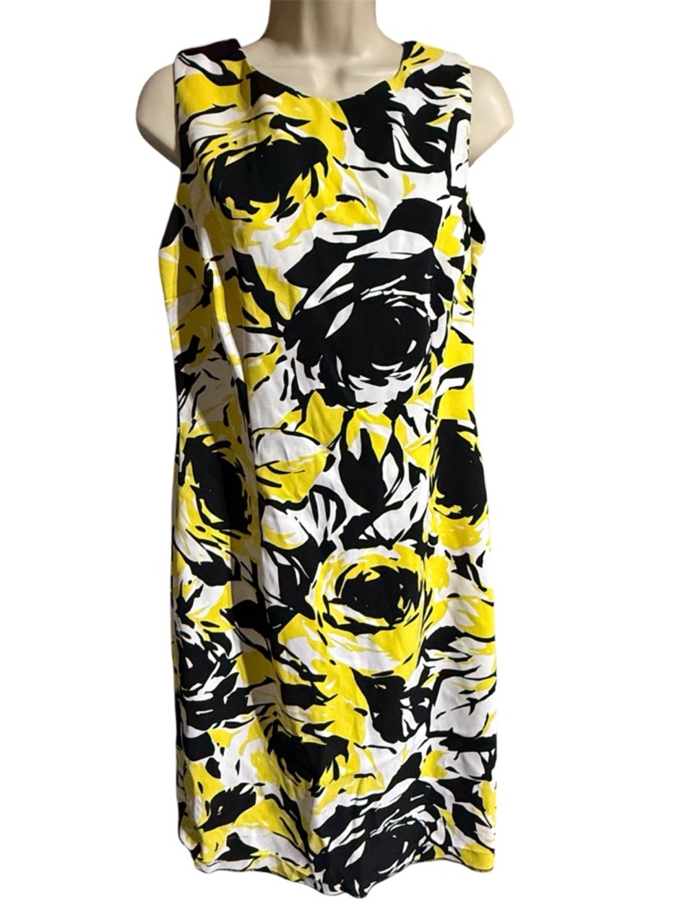 Ronni Nicole Yellow, Black & White Floral Shift sleeves Dress|woman size 10